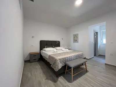 Apartment house 650 m², Makarska - panoramic sea views - 11