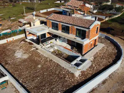 Haus zum Kauf in Poreč, 180 m² - 3
