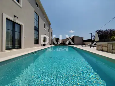 Villa 320 m², Poreč - 5 Schlafzimmer und 5 Badezimmer - 7