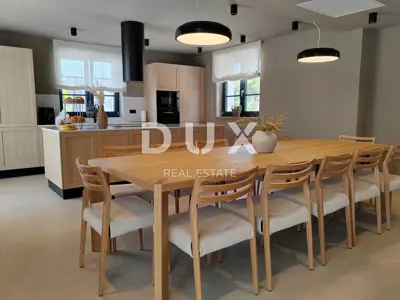 Villa 320 m², Poreč - 5 Schlafzimmer und 5 Badezimmer - 19