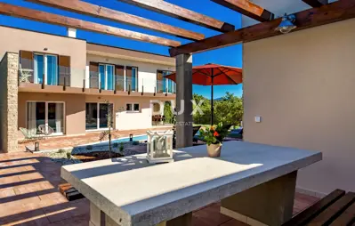 Haus 169 m², Labin - Pool und Wellness - 2