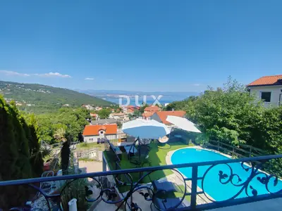 Dvojna kuća 267 m², Lovran - bazen i panoramski pogled na more