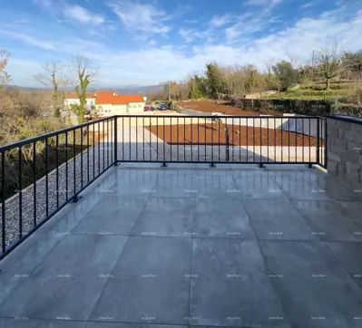 Haus in Rakalj, 400 m vom Zentrum entfernt, mit Pool und Garten - 8