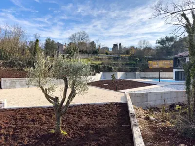 Haus in Rakalj, 400 m vom Zentrum entfernt, mit Pool und Garten - 9