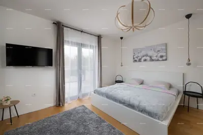 Haus in Rakalj, 400 m vom Zentrum entfernt, mit Pool und Garten - 15
