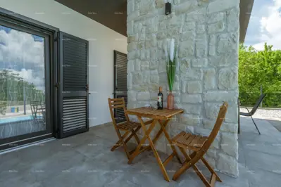 Kuća u Raklju, 400 m od centra, s bazenom i vrtom - 14