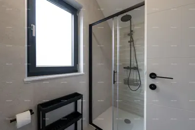 Haus in Rakalj, 400 m vom Zentrum entfernt, mit Pool und Garten - 20