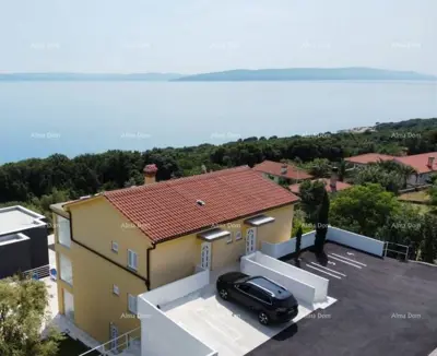 Raša, Charming apartment house with pool and panoramic sea view - 2