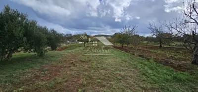 Bauland 870 m², Debeljak bei Sukošan