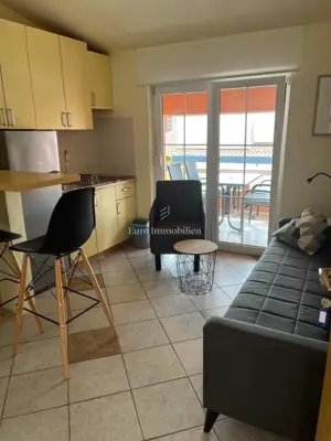 Apartmenthaus 250 m², Vir - 60 m vom Meer - 10