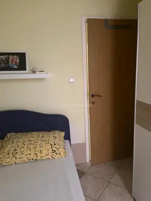 Apartmenthaus 250 m², Vir - 60 m vom Meer - 18