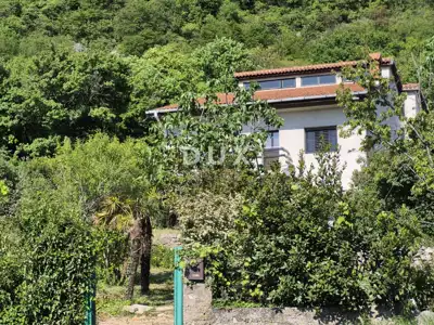 House 187 m², Sušačka Draga - two residential units