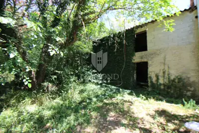 Kuća 130 m², Kršan - za adaptaciju - 12