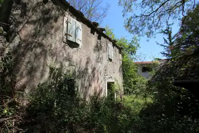 Kuća 130 m², Kršan - za adaptaciju - 8