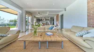 Vila 180 m², Kaštel Novi - bazen i privatnost - 19