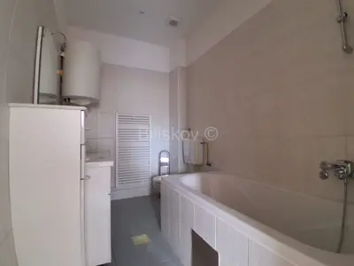 Cvjetni trg, commercial space 126 m², 3rd floor, lift - 5