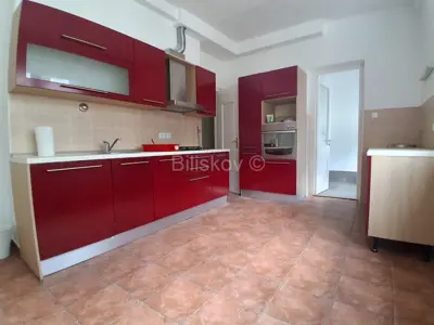 Cvjetni trg, commercial space 126 m², 3rd floor, lift - 11