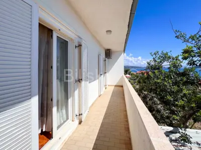 Kuća, Drvenik Mali, 35 m od mora i mirno okruženje - 6