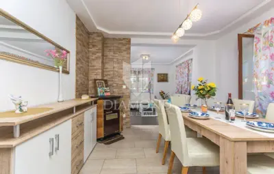 Labin, dvije kuće za odmor sa bazenima - 13