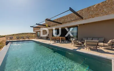 Villa 295 m², Pag - Meerblick und Pool
