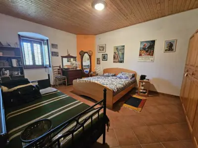 Doppelhaushälfte 130 m², Šilo - großer Gartenbereich - 14