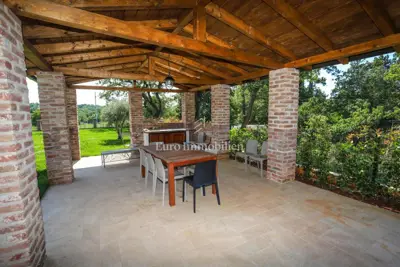 OKOLICA TINJANA! ! ! Velika samostojeća villa sa 4 spavaće sobe, idealna - 7