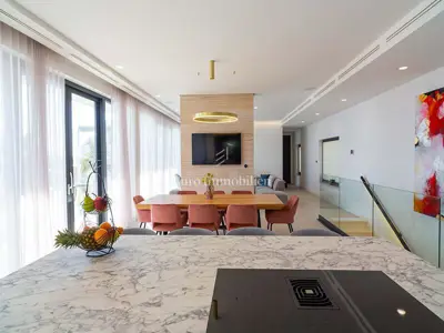 Villa 354 m², Veliko Brdo - pool and sea view - 3