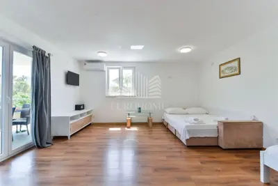 Ekskluzivno, Novalja, Škuncini Stani, 2 kuće 1000 m² s bazenom - 14
