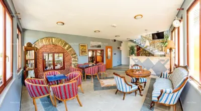 Hotel 1 150 m², Medulin - Zentrum, Restaurant und Parkplatz - 9