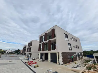 Neuer, moderner Wohnkomplex, Rovinj! Maisonettewohnung mit Park- und Garagenplatz! B4/A - 7
