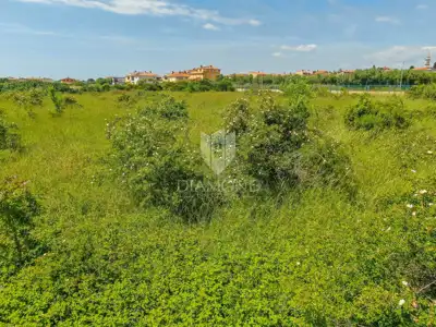 Zemljište 8.388 m², Vodnjan - poslovna namjena - 5