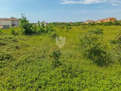 Zemljište 8.388 m², Vodnjan - poslovna namjena - 4