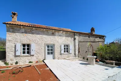 Haus 85 m², Skitača - renoviert und möbliert