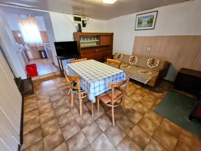 Krk - Haus zur Renovierung auf einem größeren Grundstück - 6