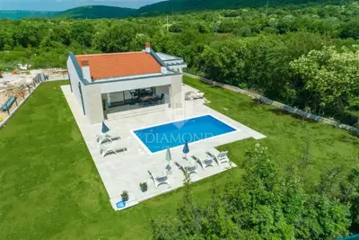 Kuća 1.039 m², Labin - bazen i natkrivena terasa - 22