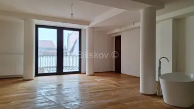 Stan 163,91 m², Varaždin centar, 1. kat i 2 kupaonice - 3