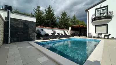Haus mit Apartments und Pool, Pula Veli vrh, gepflegter Gartenbereich - 3