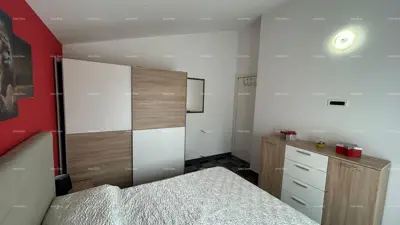 Haus mit Apartments und Pool, Pula Veli vrh, gepflegter Gartenbereich - 19