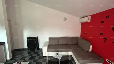 Haus mit Apartments und Pool, Pula Veli vrh, gepflegter Gartenbereich - 11