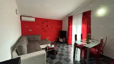 Haus mit Apartments und Pool, Pula Veli vrh, gepflegter Gartenbereich - 22