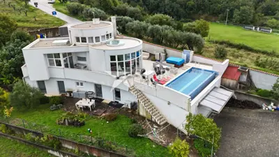 Haus zum Kauf in Momjan, 317,9 m² - 11