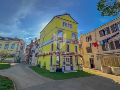 Haus 240 m², Umag - Zentrum, Investition für Tourismus - 2