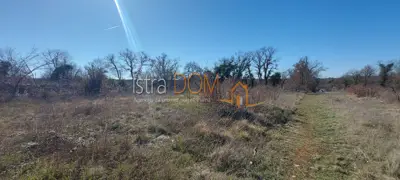 Zemljište 8.554 m², Cukrići - građevinski dio 2.935 m² - 3