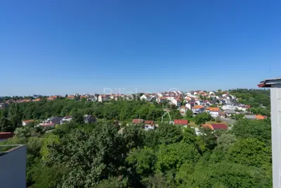 Stan 143 m², Maksimir, Bukovačka ulica i pogled na sve strane - 10