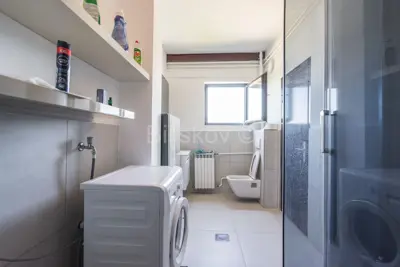 Stan 143 m², Maksimir, Bukovačka ulica i pogled na sve strane - 4