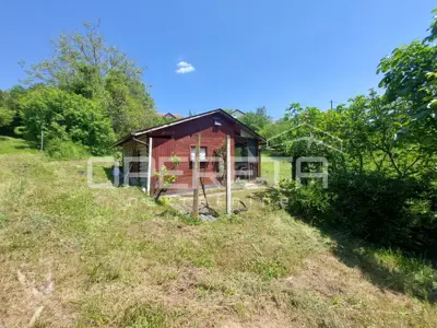 Land 1,606 m², Sesvete - open view and greenery - 3