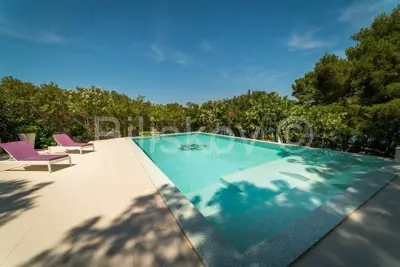 Vila 576 m², Povlja na Braču, 30 m od mora - 21
