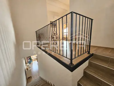 Wohnung 152 m², Kaštel Kambelovac - 3 Zimmer, Terrasse und Meerblick - 5