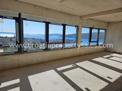 Villa 169 m², Trogir - sea view and proximity to the center - 4