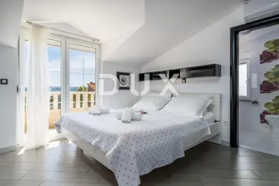 SPLIT, KAŠTEL - Wunderschöne Villa mit Pool und Meerblick - 22